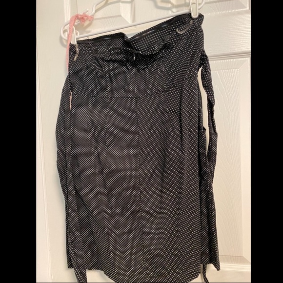 Large Polkadot dress - Picture 2 of 4